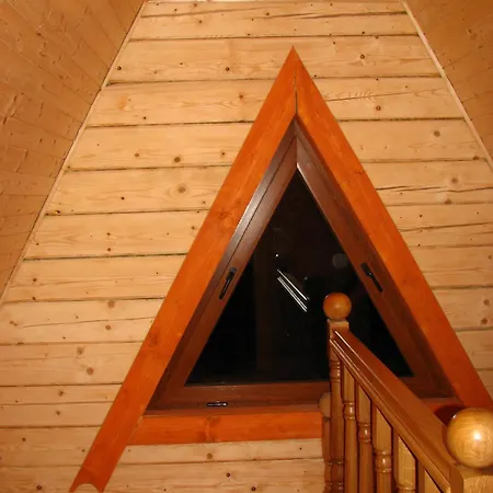 On Dovbush Path Hotel 2*